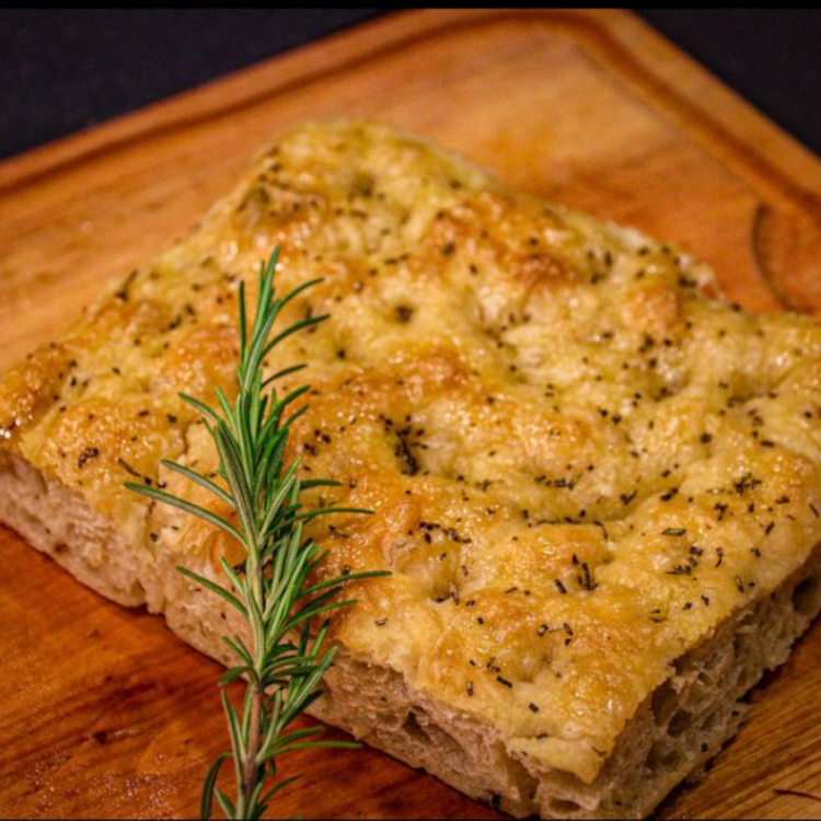 🌿 focaccia sal de mar romero 🌿 focaccia sal de mar romero